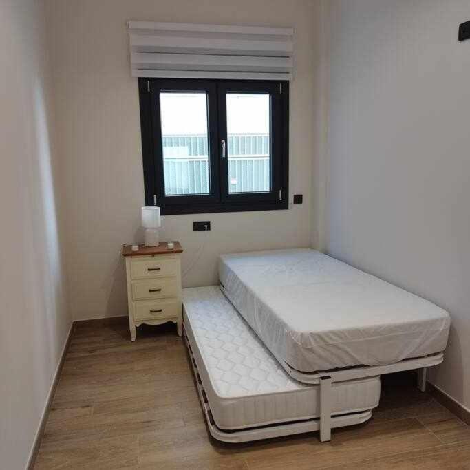 カディスEstupendo Piso Nuevo En Playa Victoriaアパートメント エクステリア 写真